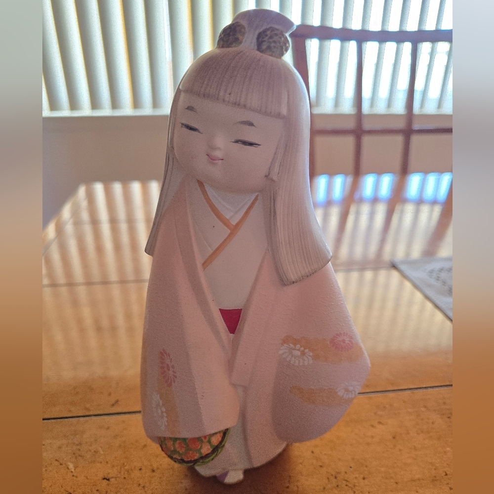 Vintage 1970 Hakata Doll